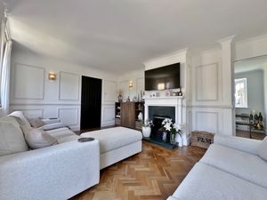 Photo 5- click for photo gallery